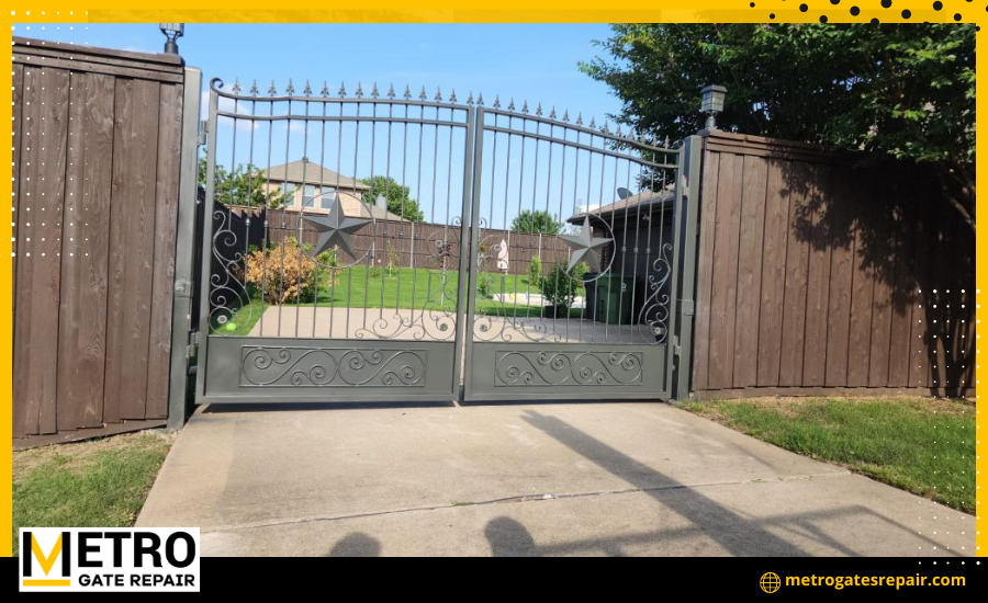 Dallas Homes Near High-Voltage Lines: Strange Gate Motor Failures Explained